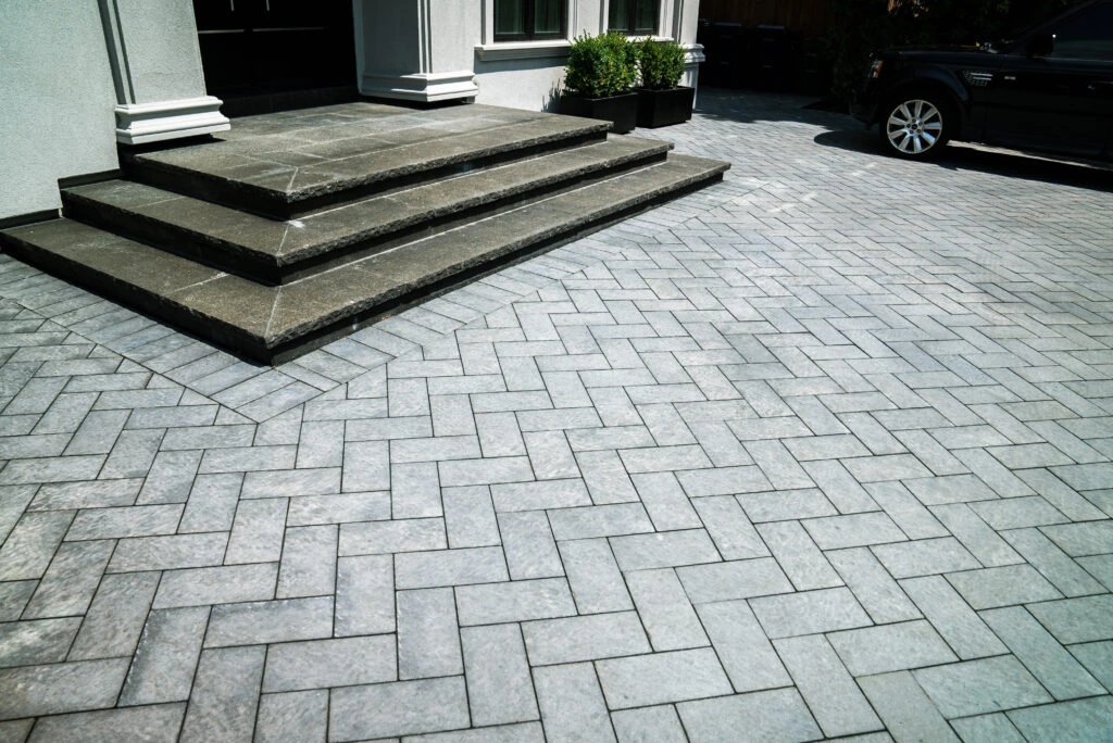 interlock-repair-parking-side